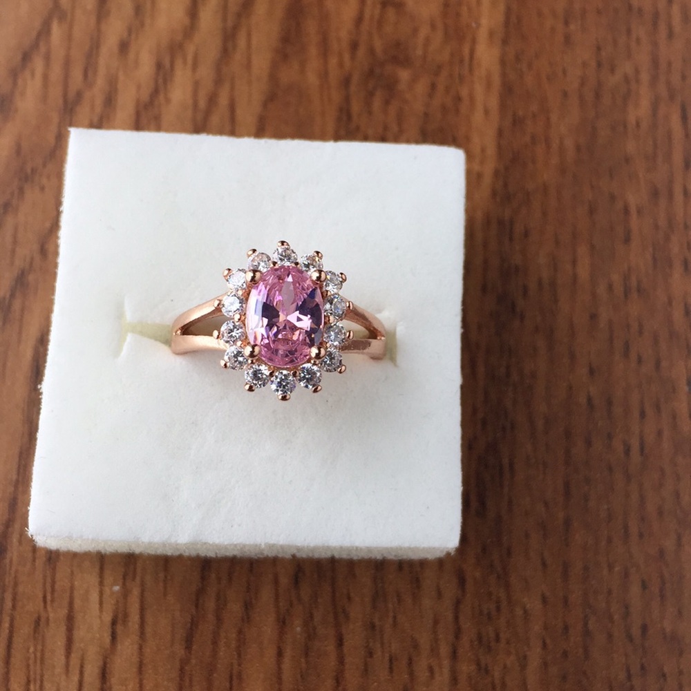 2CT Pink cubic Zirconia 18K Gold filled size5 RING